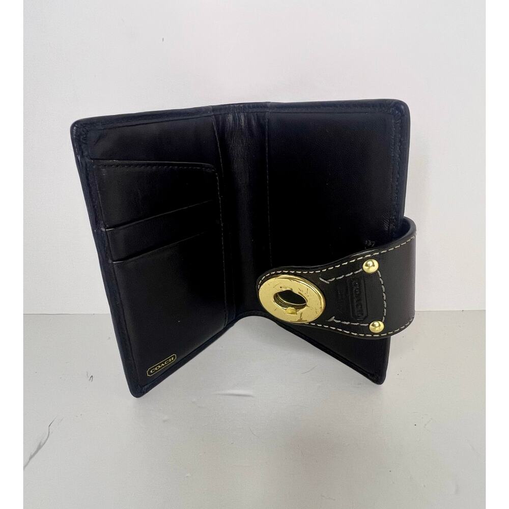 Coach Legacy Passport Holder Wallet Agenda - Picture 6 of 8